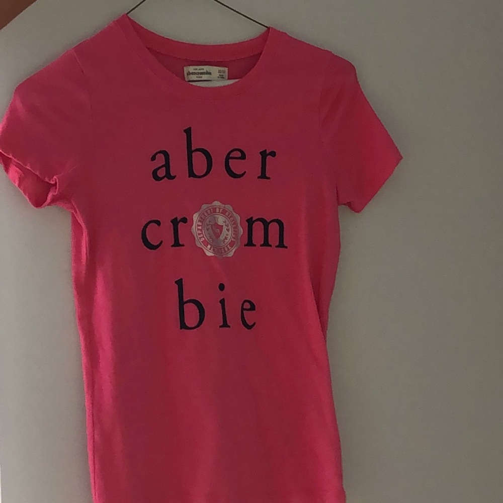 Abercrombie t shirt